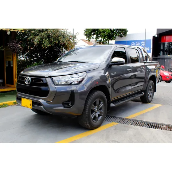 Toyota Hilux 2.4 Mt Diesel 4x4
