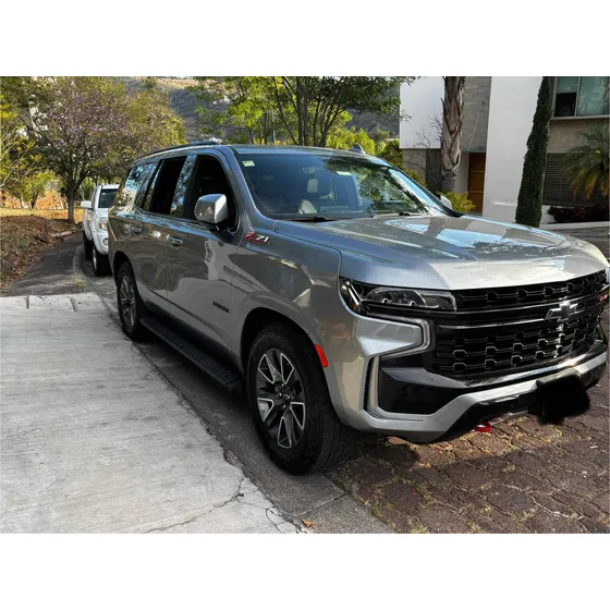 Chevrolet Tahoe 6.2 Z71 4x4 At