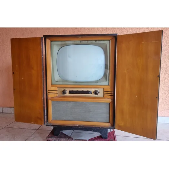 Tv Tubo Valvulada Philips Anos 50 Móvel Madeira