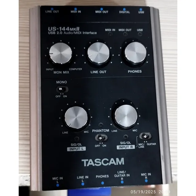 Interfaz Tascam Us-144mkii