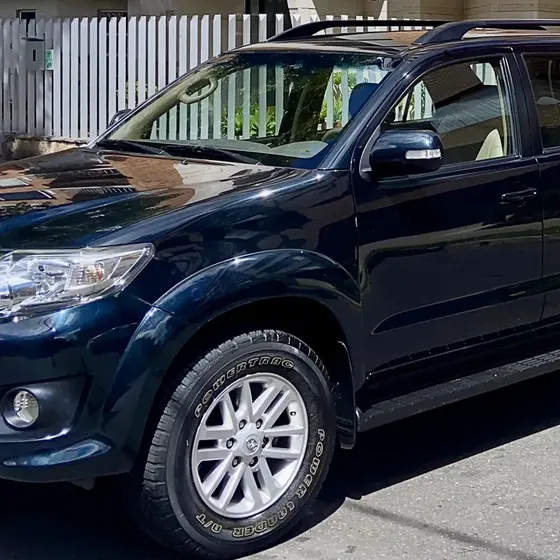 Toyota Fortuner 2013 2.7l 4x2 At