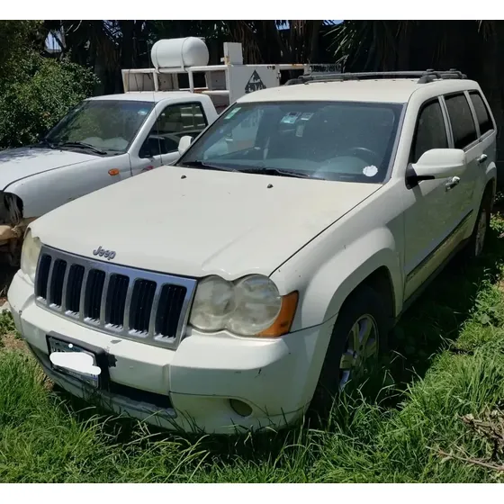 Jeep Grand Cherokee 2010 3.7 Laredo V6 Power Tech 4x2 At