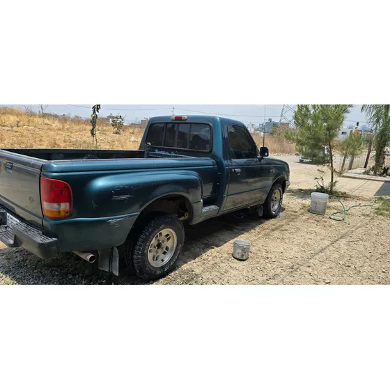 Ford Ranger Xlt L4 Splash Regular Cab