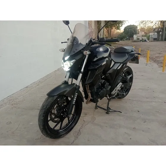 Yamaha Fz250
