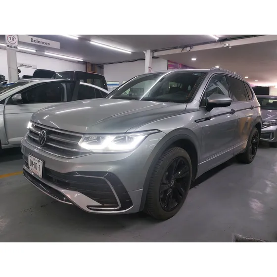 Volkswagen Tiguan 2.0 Tsi R-line Dsg7