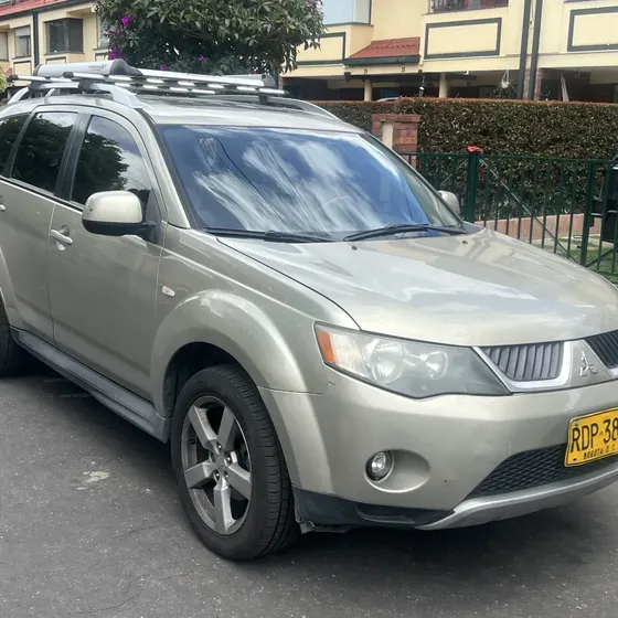 Mitsubishi Outlander 2010 3.0