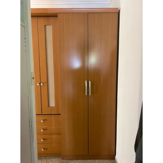 Gran Placard Desmontable 3 Puertas Cajones Percheros