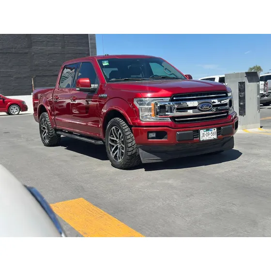 Ford Lobo 5.0l Doble Cabina Xlt V8 4x2 At