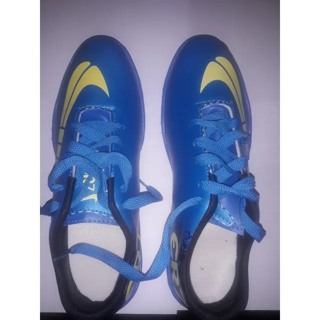 Zapatos Tacos O Guallos Para Futbolt
