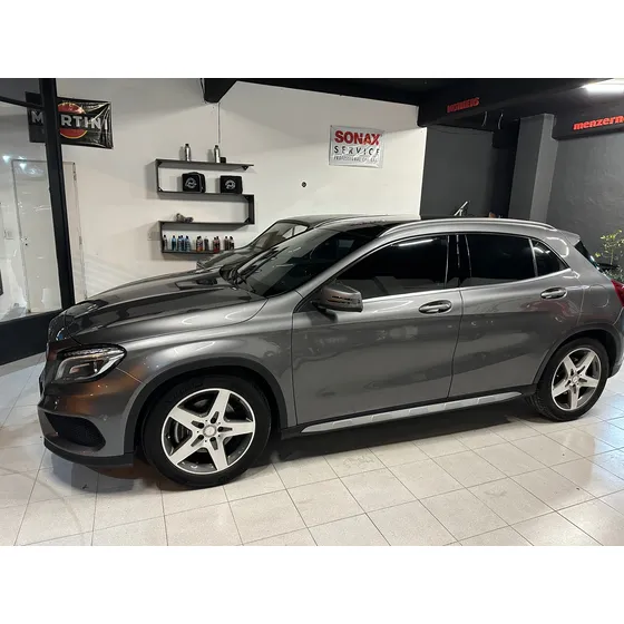 Mercedes-benz Clase Gla 1.6 Gla250 Amg-line 211cv