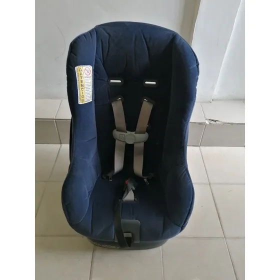 Silla Portabebe Carro Marca Cosco Practicamente Nuevo