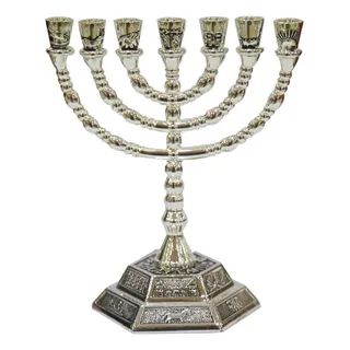 Menorah Shofars Desde Lejos, Plata, 5 Pulgadas Menorah Shofars Desde Lejos, Plata, 5 Pulgadas