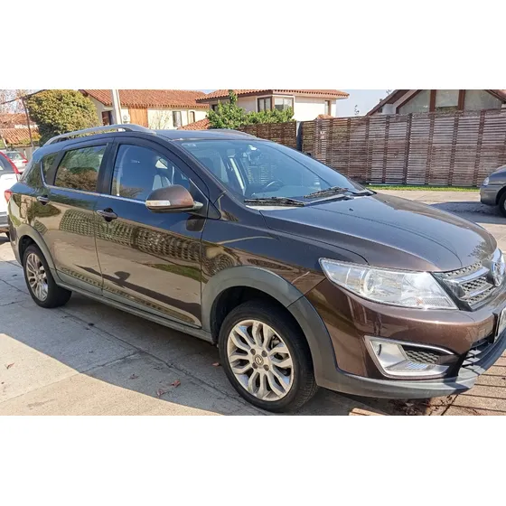Dongfeng Ax3 Elegant Mt 1.6 Lts