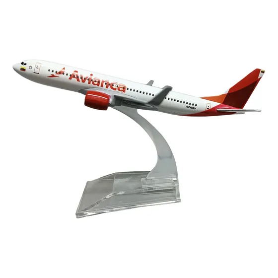 Avión Avianca B737, Escala 1/400, Aircraf Model, 15cms Largo