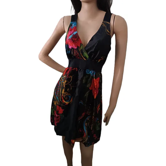 Vestido Famosa Cocktel Seda Mujer Descubierto