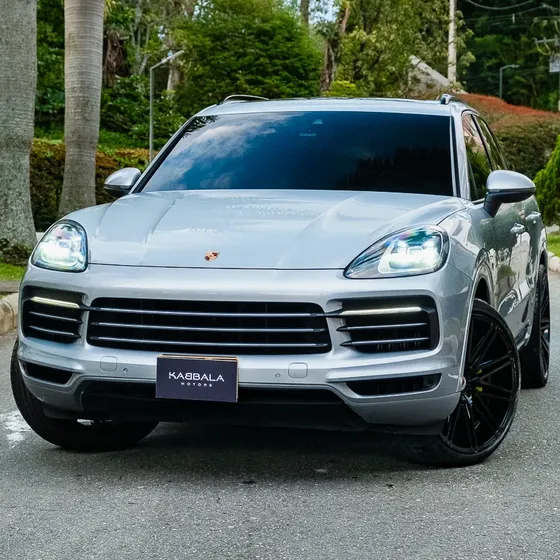 Porsche Cayenne 2019 3.0 S E-hybrid Platinum Edition