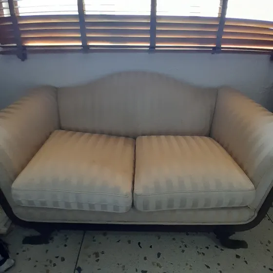 Mueble Italiano, De Dos Puestos,colo Beige,usado. En Oferta