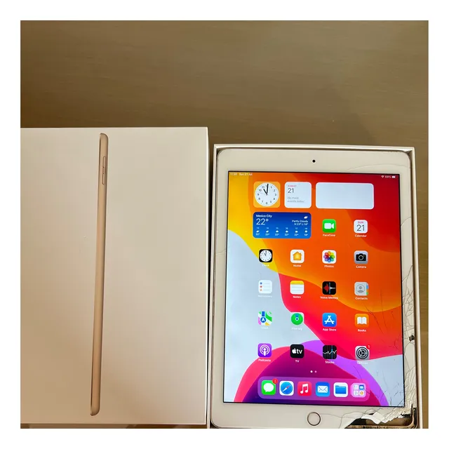 iPad Apple Air 2nd Generation 2014 A1566 9.7  64gb Gold