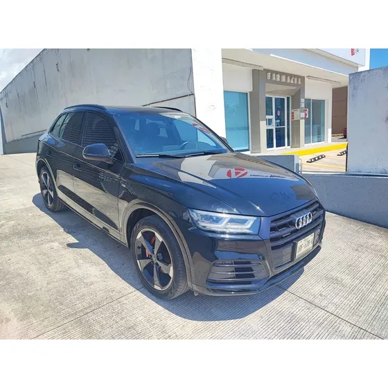 Audi Q5 2.0 L T S Line Dsg