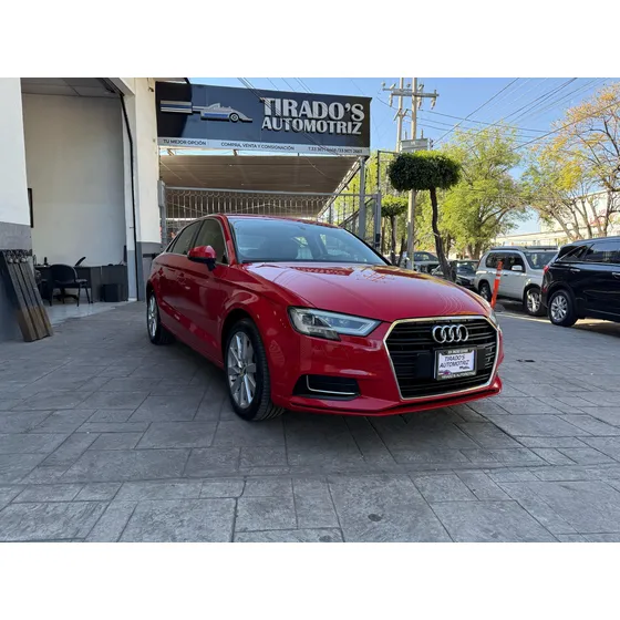 Audi A3 1.4 Sedán Select At Dsg