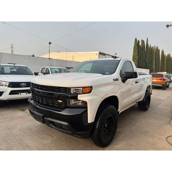 Chevrolet Silverado 5.4 2500 Cab Reg Ls 4x4 At