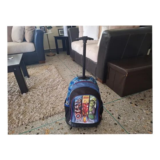 Morral Maleta Con Ruedas Avengers Marvel Original! Excelente