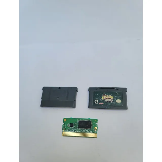Crash Bandicoot The Huge Adventure Game Boy Advance