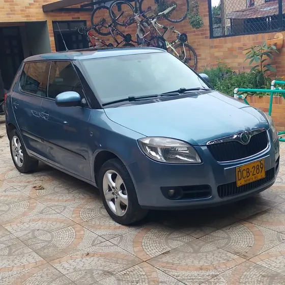 Skoda Fabia 2009 1.6 Hb Ambiente