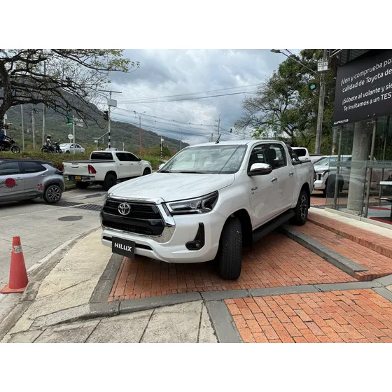 Toyota Hilux 4.0