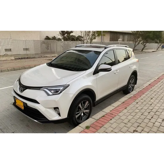 Toyota Rav4 2.0 Street