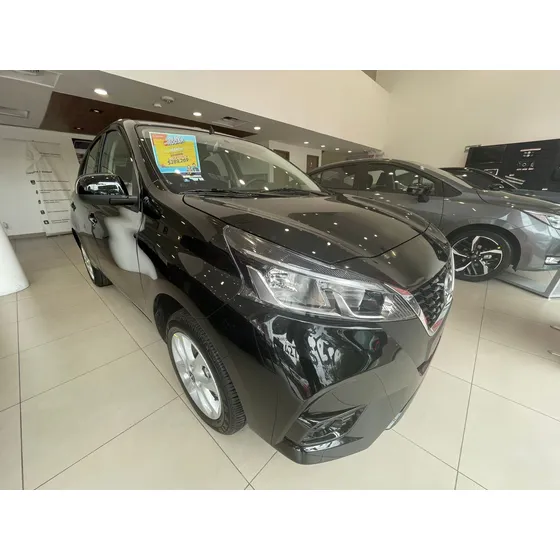 Nissan March 1.6 Advance Mt