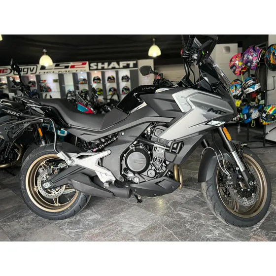 700 Mt Abs 2025