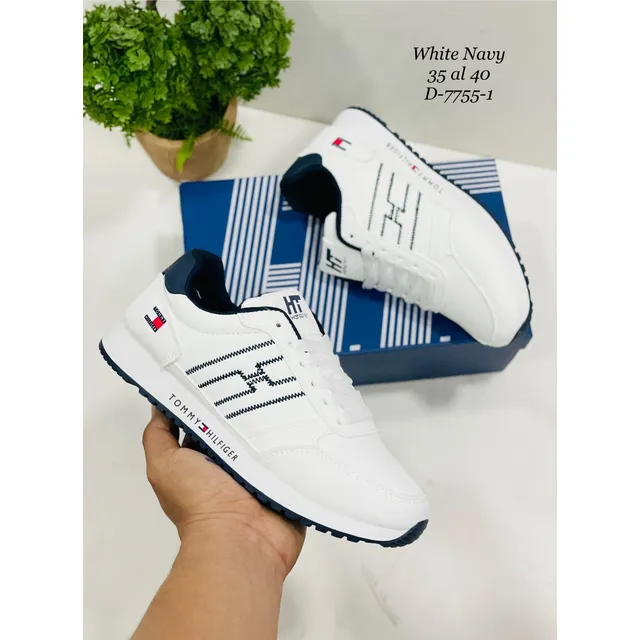 Tenis