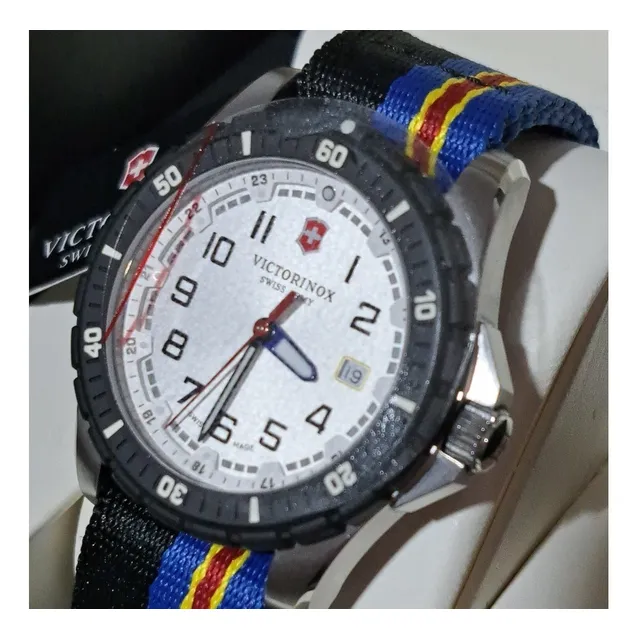 Reloj Victorinox/swiss Army Maverick Nylon Nuevo/original