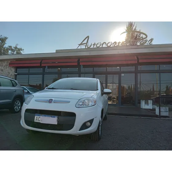 Fiat Palio 1.4 Attractive