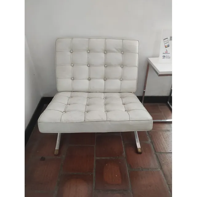 Sillon Barcelona Blanco Usado