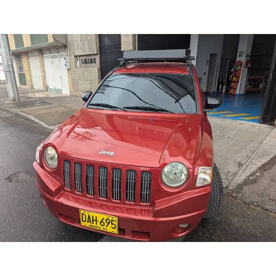 Jeep Compass 2.4 Sport