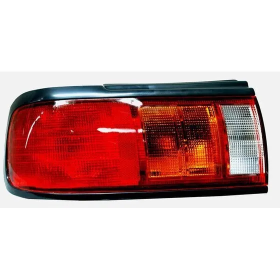 Calavera Izquierda Nissan Tsuru Iii 1997 - 2000 Con Arnes