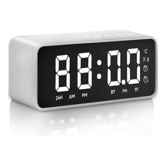 Reloj Despertador Digital C/bocina/bluetooth/radio Fm Color Blanco,con Cable De Carga