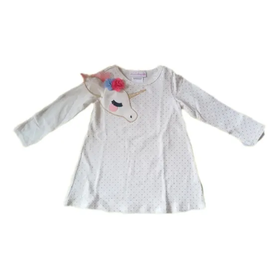 Franela Con Aplique De Unicornio. Talla 24 M