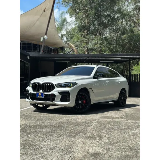 BMW X6 2023 4.4 Xdrive50i