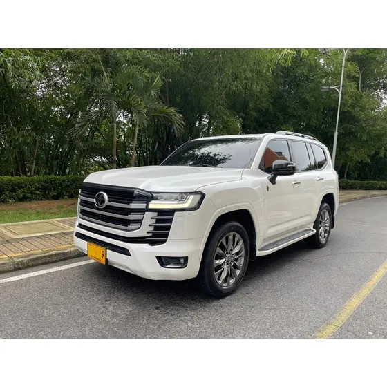 Toyota Land Cruiser 300 3.4 300 Zx