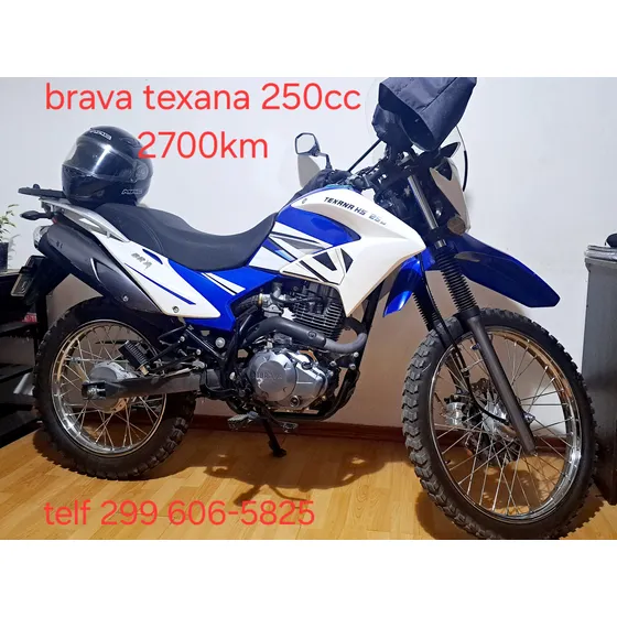 Moto Enduro 250cc Con Parabrisas Y Maleta Casi Nueva