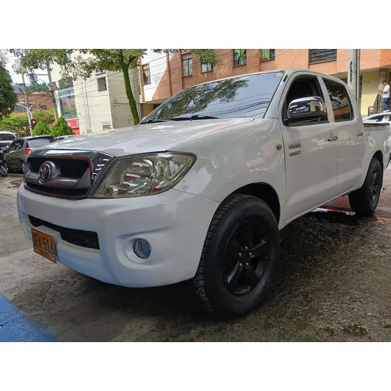 Toyota Hilux 2.7 Imv