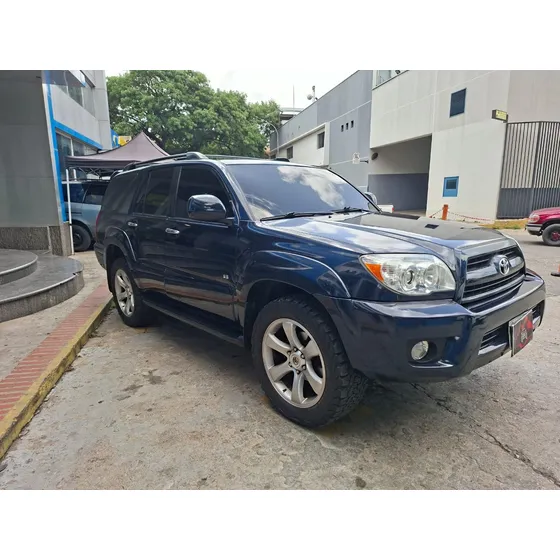 Toyota 4runner Sr5