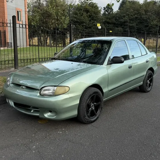 Hyundai Accent 2002 1.3 Next