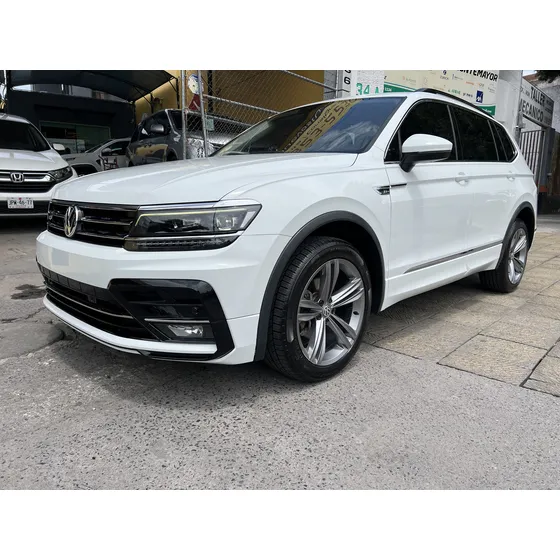 Volkswagen Tiguan R Line