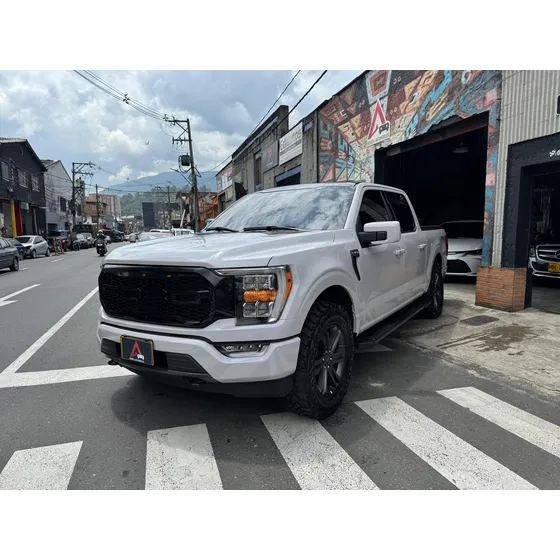 Ford F150 Lariat