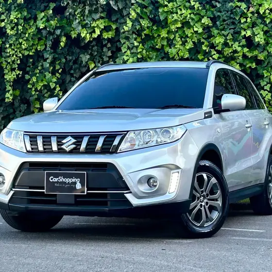Suzuki Vitara 1.6 Mt 4x2 Full Impecable Certificada 2022 1.6 Live
