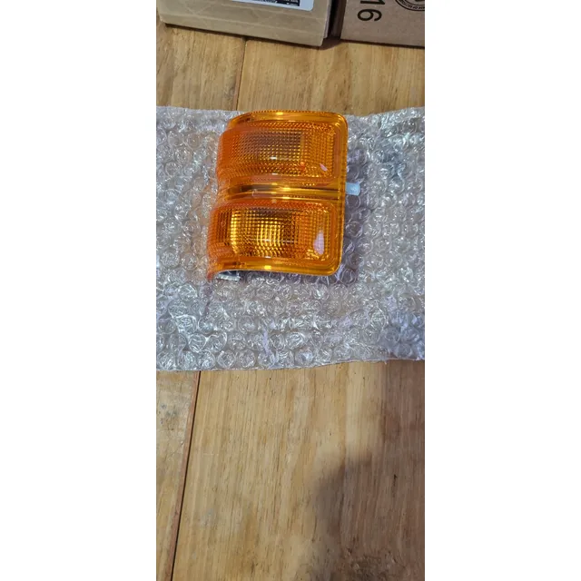 Mica Luz Cruze Retrovisor Derecho  Super Dutty